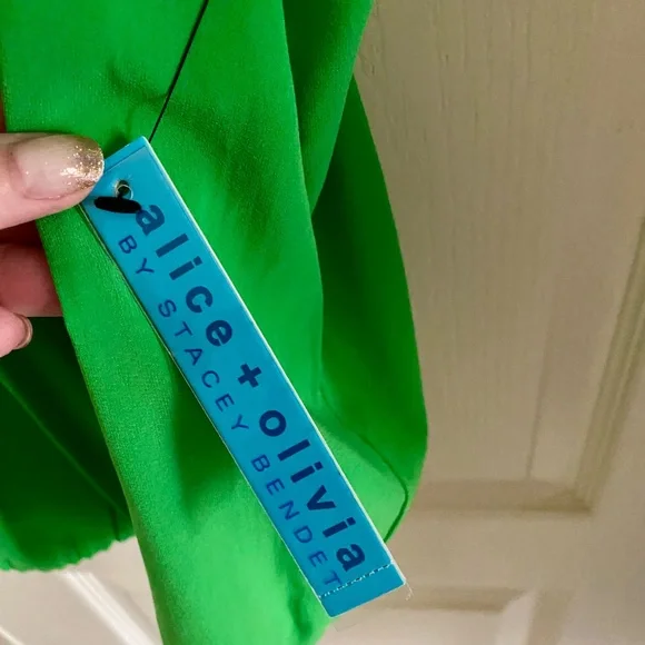 NWT ALICE + OLIVIA Silk Tank Bubble Hem - Picture 6 of 9